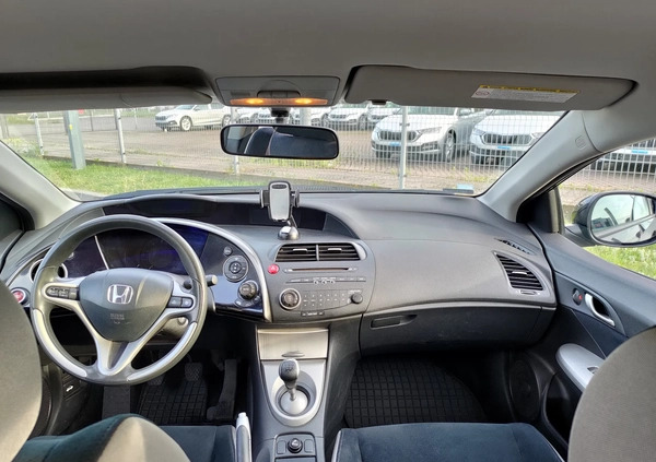 Honda Civic cena 16500 przebieg: 205300, rok produkcji 2006 z Szczecin małe 466